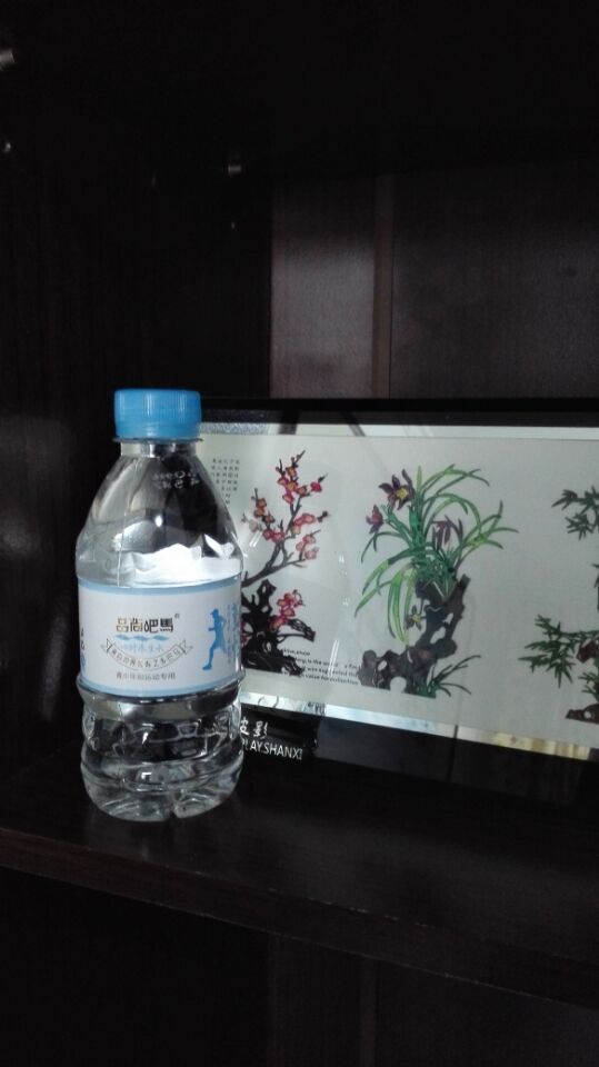 深圳巴马水代理丨巴马水价格