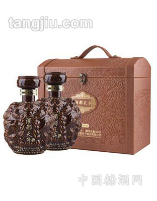 酒都天子酒.九龙坛1L-2瓶装棕52度