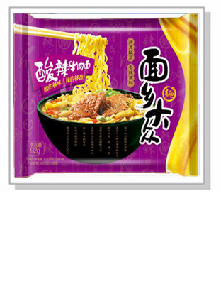 面向大众（酸辣牛肉面