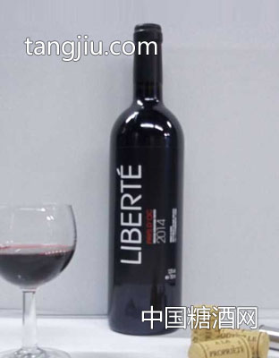 自由干红葡萄酒