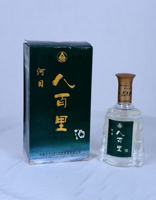 巴彦淖尔河目八百里酒