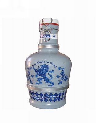 瓷瓶蓝狮子啤酒