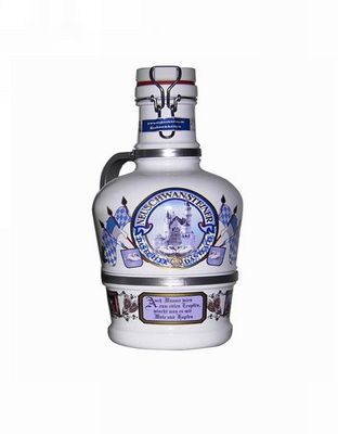 瓷瓶新天鹅堡啤酒