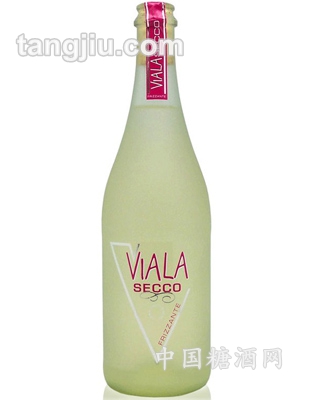 绿雾微泡甜白葡萄酒