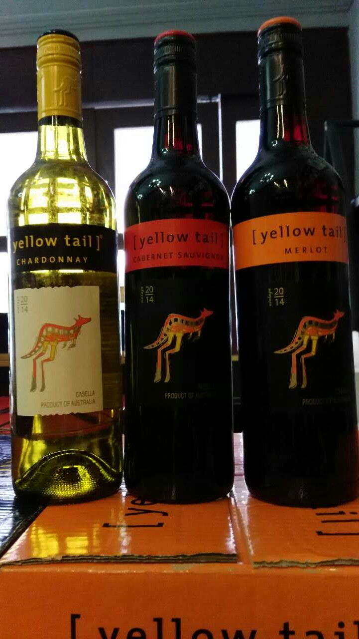 澳洲黄尾袋鼠系列葡萄酒