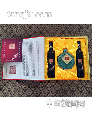 中国红礼盒