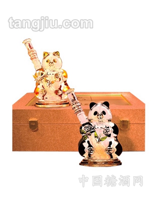 五粮液52度熊猫造型酒