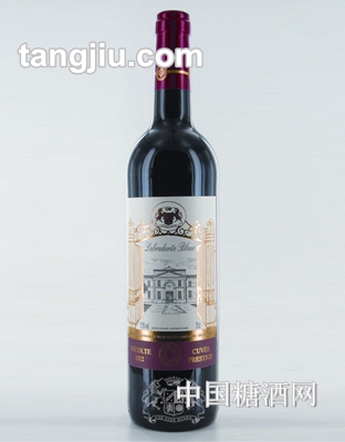 蓝宝石干红葡萄酒