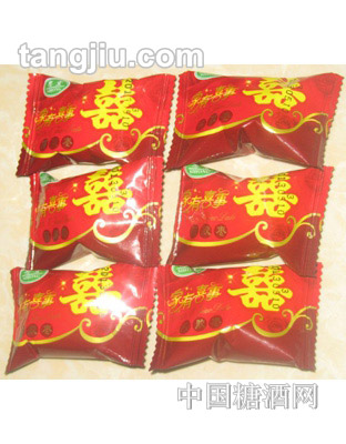 思宏家有喜事枣单粒