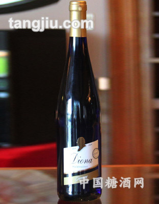 帝奥娜白葡萄酒
