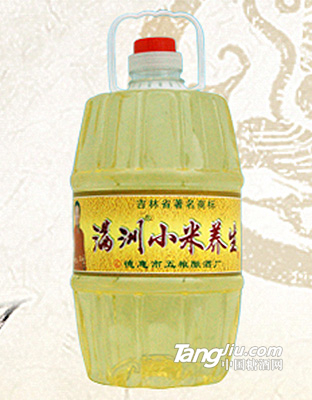 满洲小米酒 42°（4L4桶）（1L12桶）