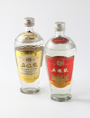 87年五粮液(白瓶)