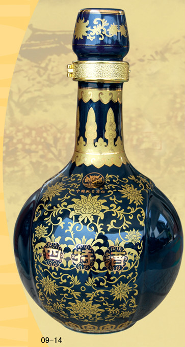 生产陶瓷酒瓶