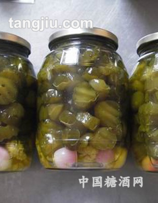 罐头黄瓜切块