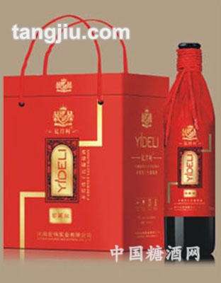 赤霞珠窖藏天地盖干红葡萄酒