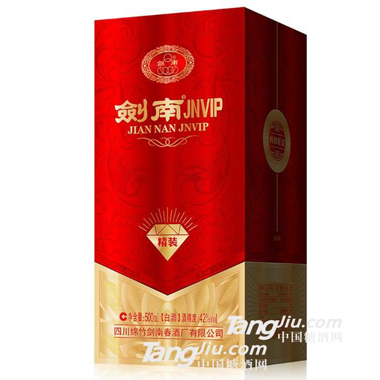 剑南春精装酒