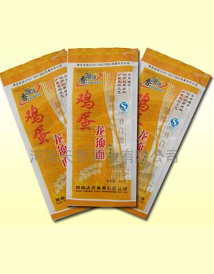 精装香喷喷鸡蛋龙须面