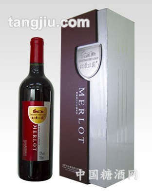 红叶庄园精酿美乐干红葡萄酒