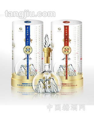 华山论剑西凤酒30年陈酿-尚敏