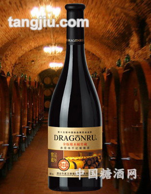 金版橡木桶窖藏干红葡萄酒