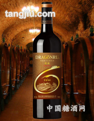 鲁龙酒庄珍藏干红葡萄酒