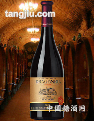 鲁龙大酒窖葡萄酒2006