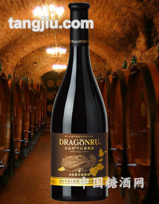 加品纳金版橡木桶干红葡萄酒