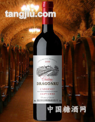 加品纳2010干红葡萄酒