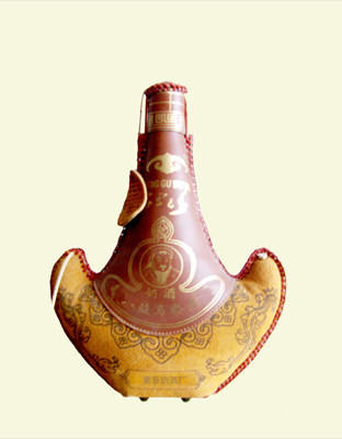 046 八骏马奶酒