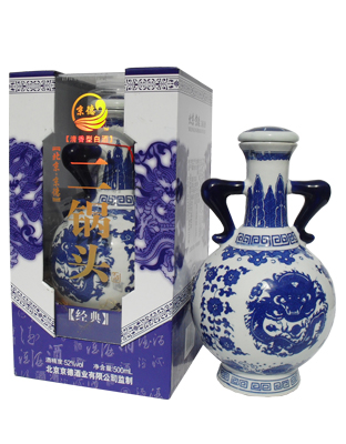双耳青花瓶