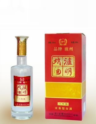 泸明坊酒八年陈