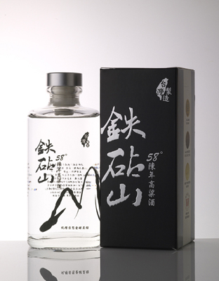 58度陈年高粱酒