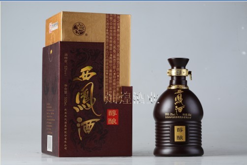 52度醇酿西凤酒（红醇）.jpg