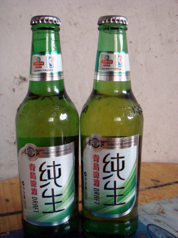 供应青岛系列啤酒