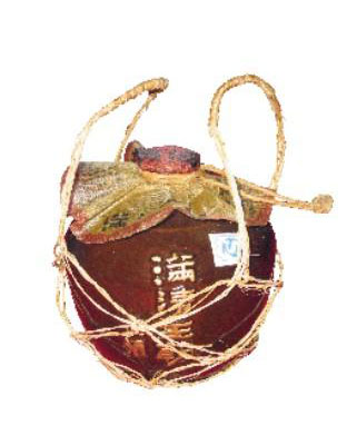 满清王朝贡酒(坛)