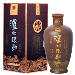 瓷瓶九年