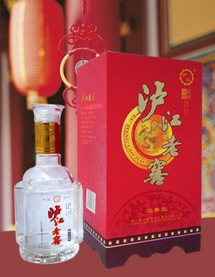 泸江老窖精品金樽
