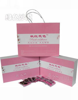 桃红花色固元糕.