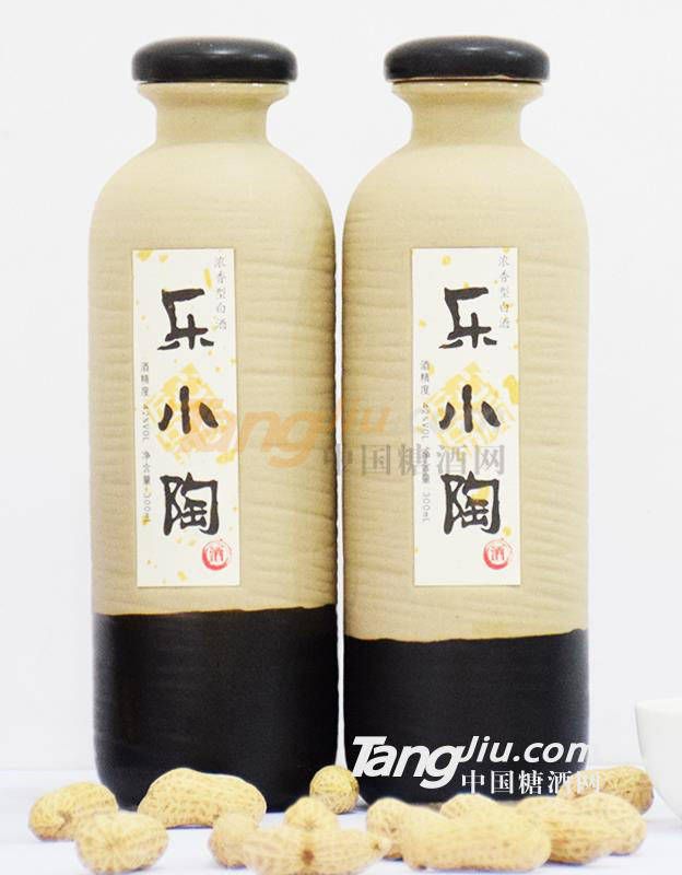成都乐小陶酒业有限公司 (2).png