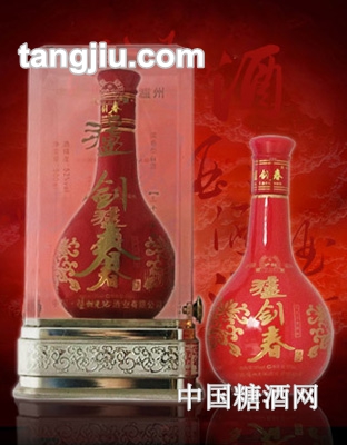 泸剑春三十三年精酿