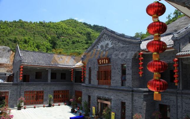 金酱酒业 (2).jpg