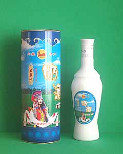 牧马人哈达奶白酒