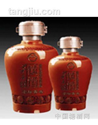 酱香老坛镇酒