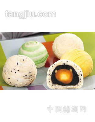 黄金彩蛋酥