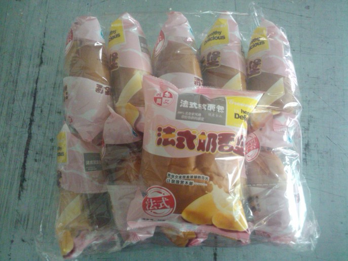 供应 厂家直销.面包.长面包,圆面包,毛毛虫面包