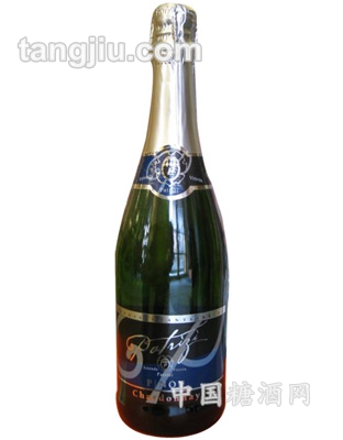 意大利比诺起泡葡萄酒