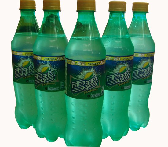 供应雪碧柠檬汽水各种饮料批发