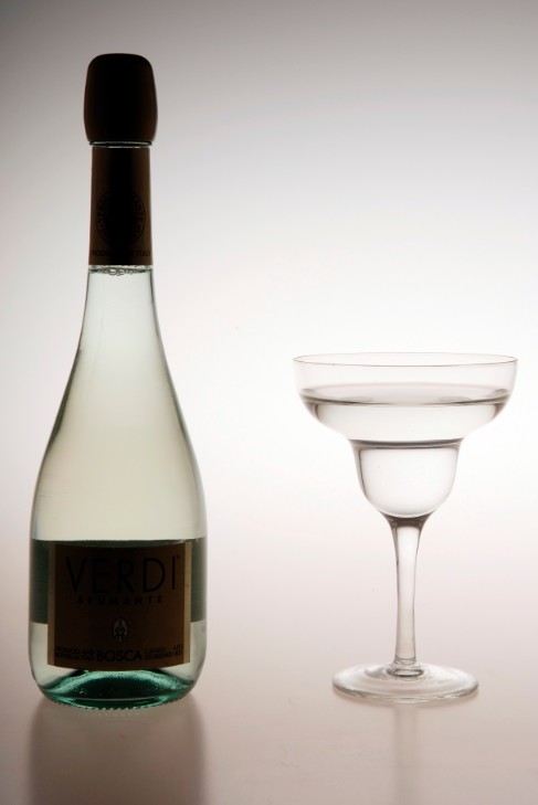 威蒂树梅葡萄果酒