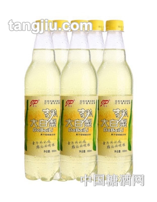 吉派大白梨果汁型碳酸饮料600ml