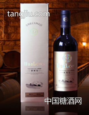 华龙左优红奢藏干红葡萄酒